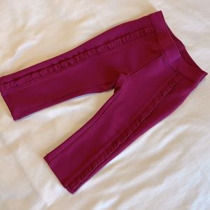 🦋 4 / $15 Plum leggings 9-12 months